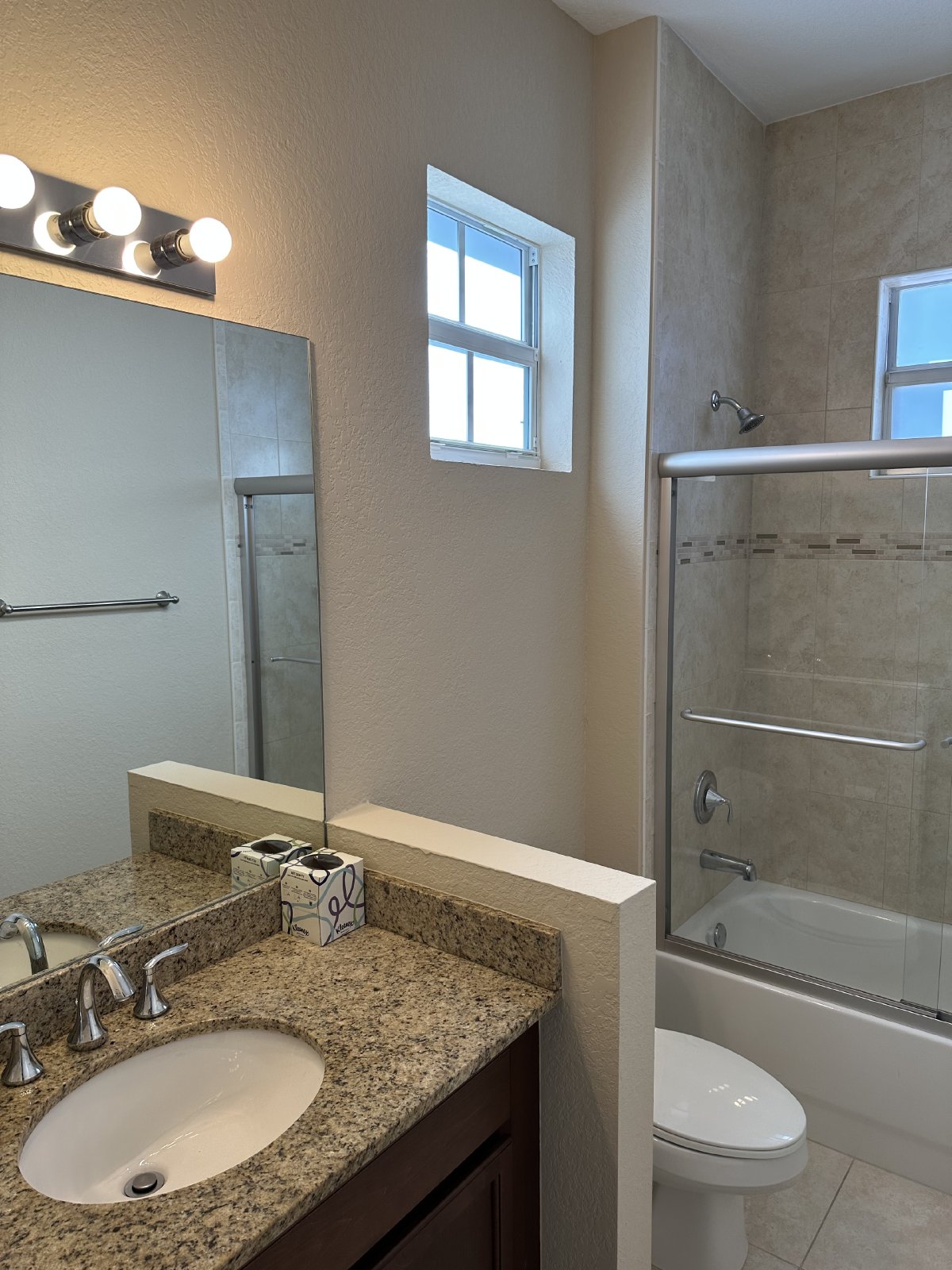 Beautiful Townhouse in Parkland property image