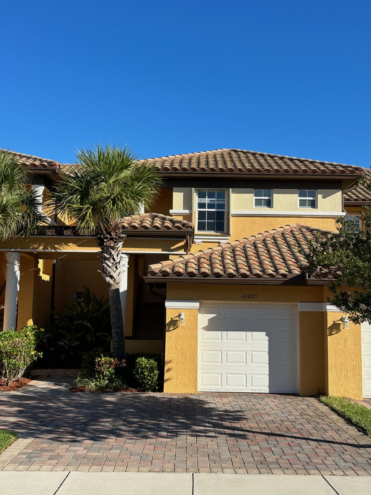 Beautiful Townhouse in Parkland property image