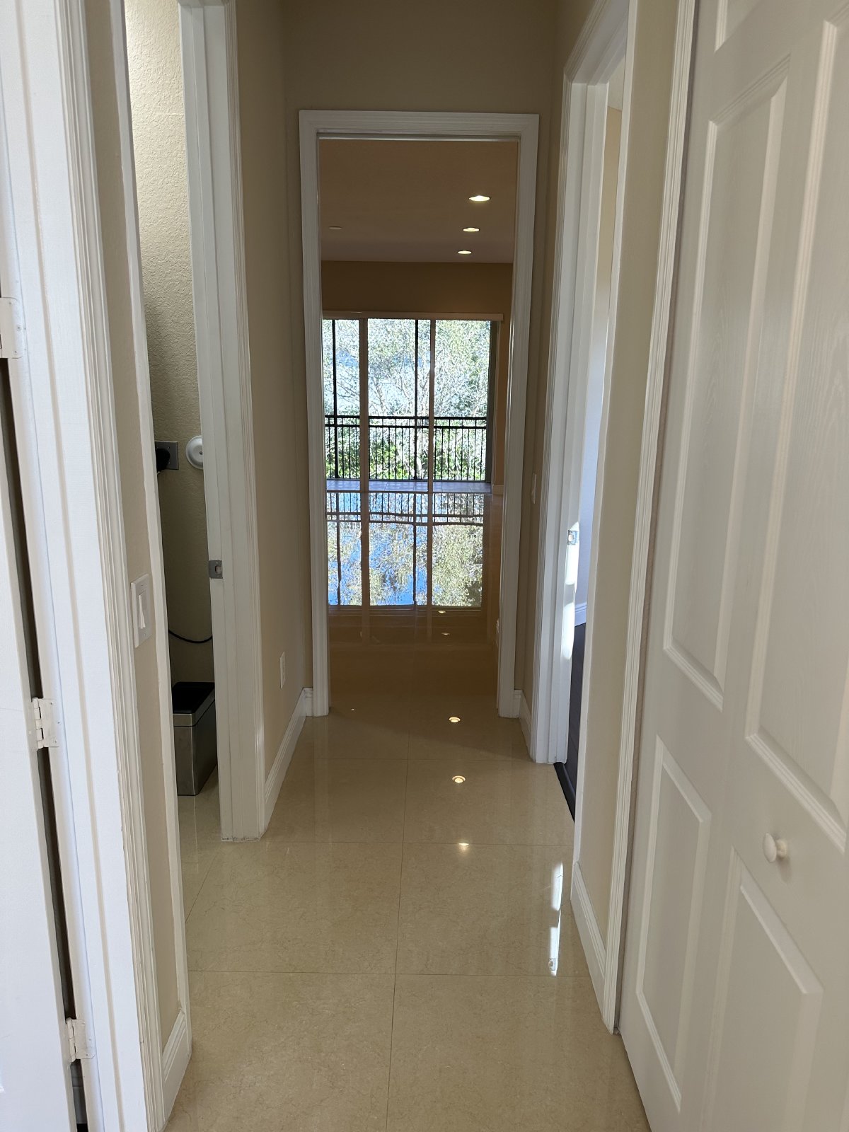 Beautiful Townhouse in Parkland property image