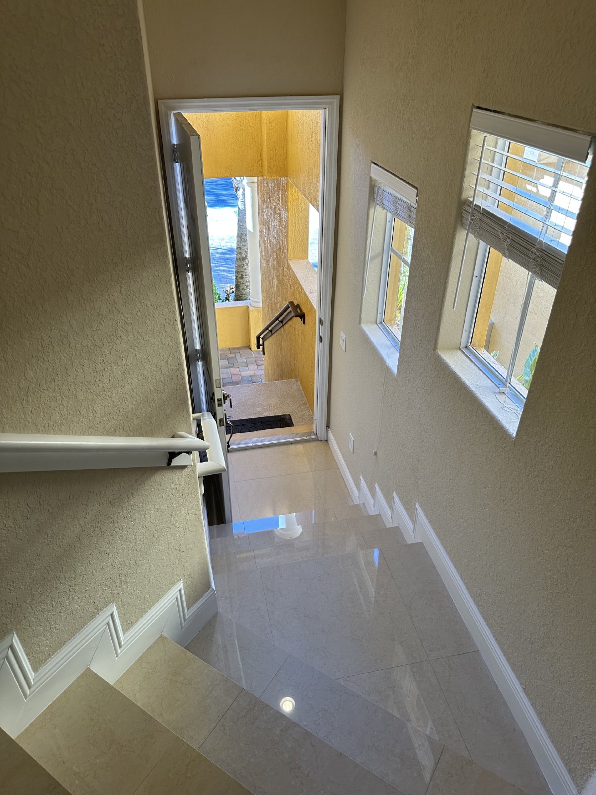 Beautiful Townhouse in Parkland property image