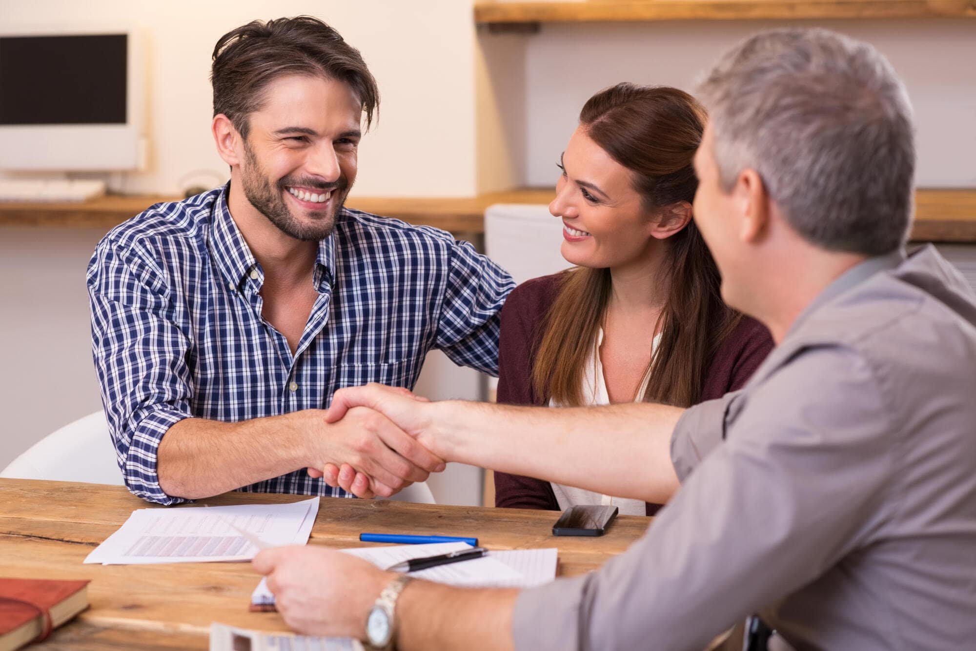 How To Get Tenants To Renew Leases In Coral Springs, FL